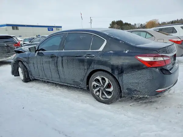 1HGCR2F37HA805520 2017 HONDA ACCORD - Image 2