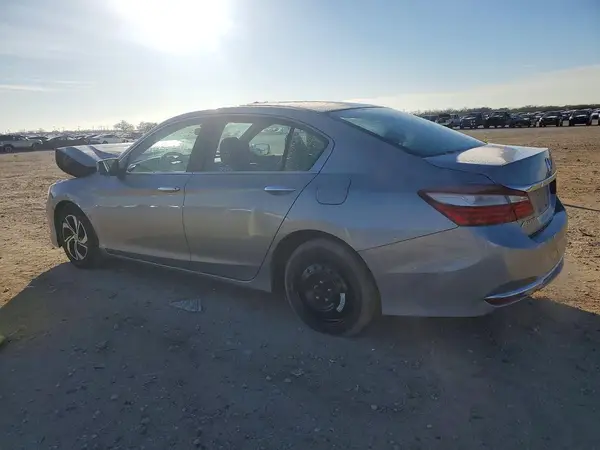 1HGCR2F38GA010507 2016 HONDA ACCORD - Image 2