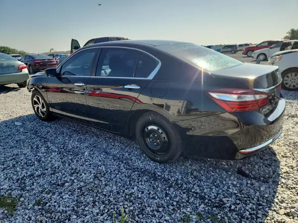 1HGCR2F38GA019949 2016 HONDA ACCORD - Image 2