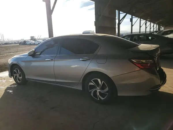 1HGCR2F38GA025847 2016 HONDA ACCORD - Image 2