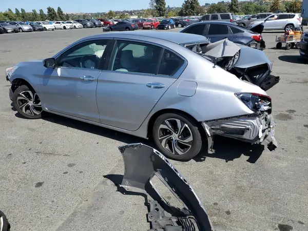 1HGCR2F38GA063613 2016 HONDA ACCORD - Image 2