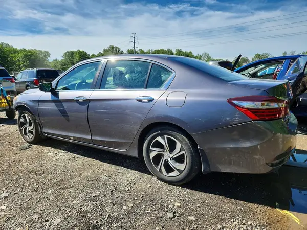 1HGCR2F38GA072537 2016 HONDA ACCORD - Image 2