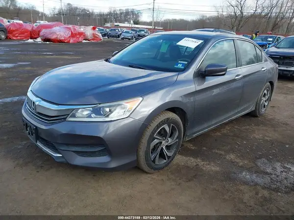 1HGCR2F38GA088107 2016 HONDA ACCORD - Image 2