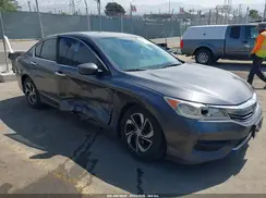 1HGCR2F38GA114611 2016 HONDA ACCORD