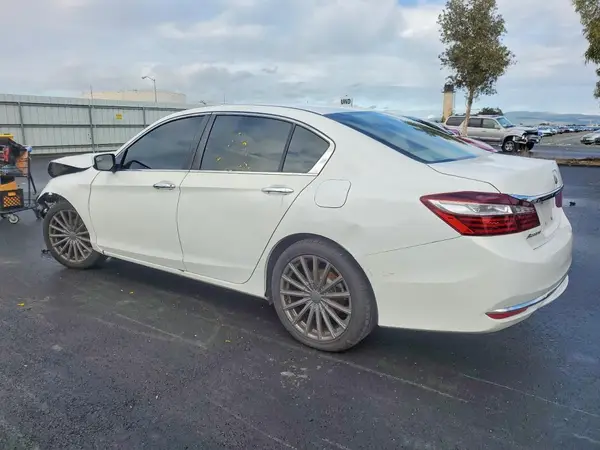 1HGCR2F38GA123146 2016 HONDA ACCORD - Image 2