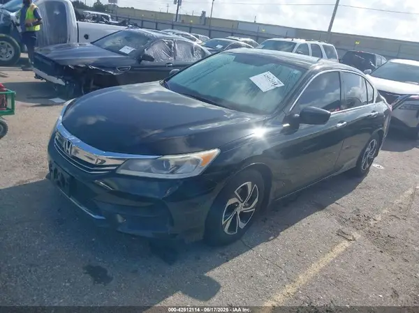 1HGCR2F38GA131893 2016 HONDA ACCORD - Image 2