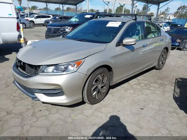 1HGCR2F38GA165588 2016 HONDA ACCORD - Image 2