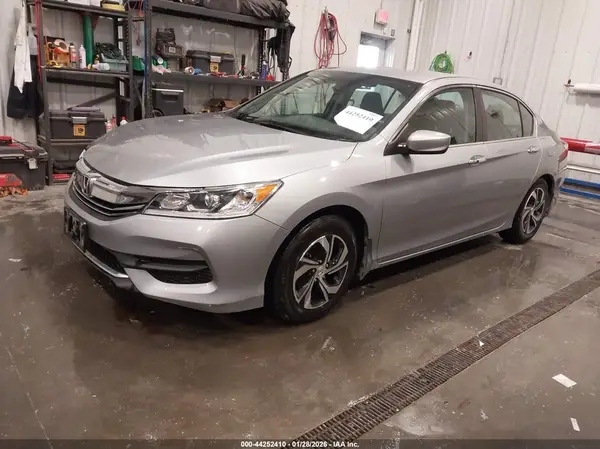 1HGCR2F38GA205930 2016 HONDA ACCORD - Image 2