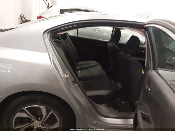 1HGCR2F38GA205930 2016 HONDA ACCORD - Image 8