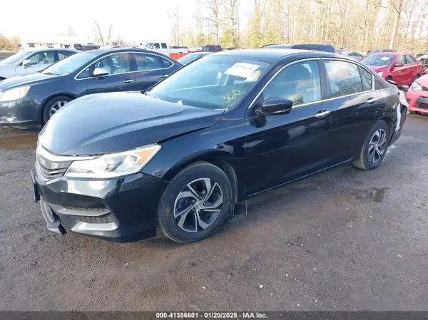 1HGCR2F38HA011187 2017 HONDA ACCORD - Image 2