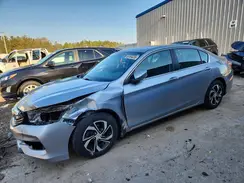 1HGCR2F38HA015563 2017 HONDA ACCORD