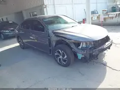 1HGCR2F38HA040205 2017 HONDA ACCORD