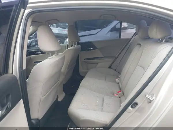 1HGCR2F38HA049857 2017 HONDA ACCORD - Image 8