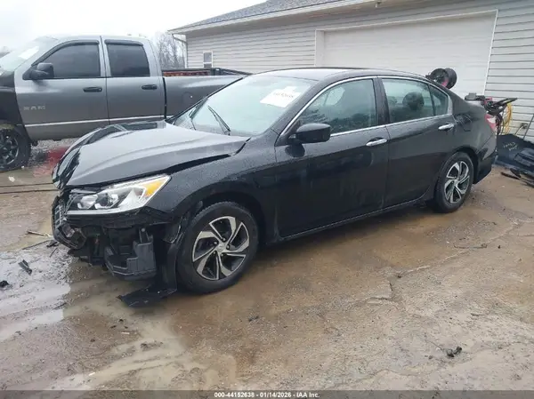 1HGCR2F38HA052614 2017 HONDA ACCORD - Image 2