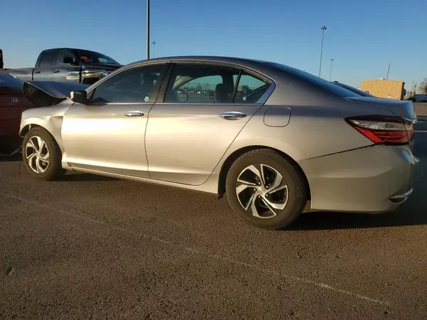 1HGCR2F38HA065167 2017 HONDA ACCORD - Image 2