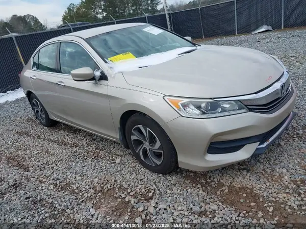 1HGCR2F38HA075388 2017 HONDA ACCORD - Image 1