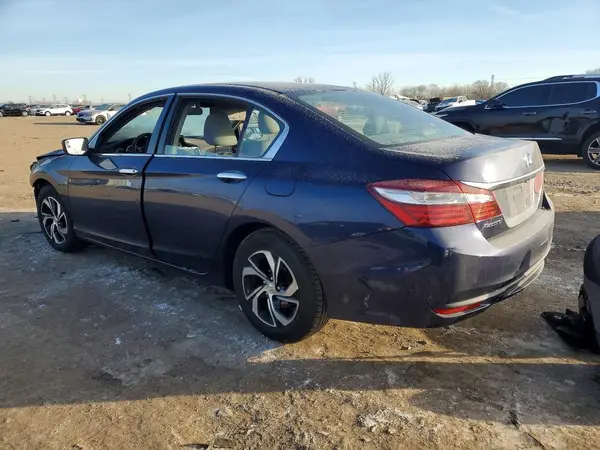 1HGCR2F38HA085922 2017 HONDA ACCORD - Image 2