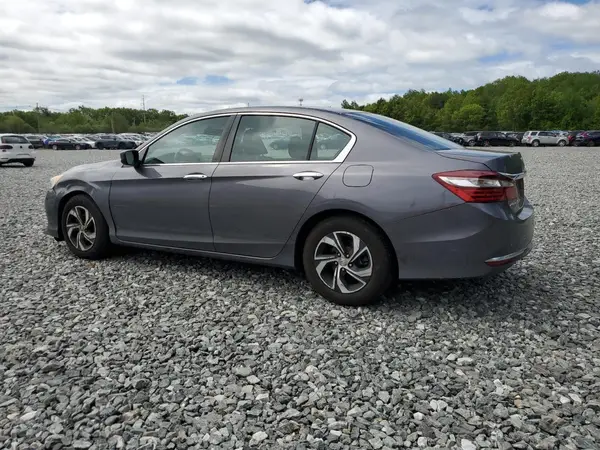 1HGCR2F38HA092126 2017 HONDA ACCORD - Image 2
