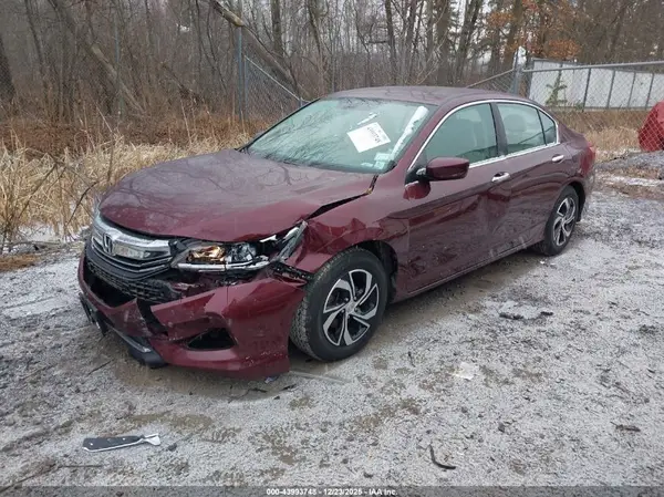 1HGCR2F38HA092207 2017 HONDA ACCORD - Image 2
