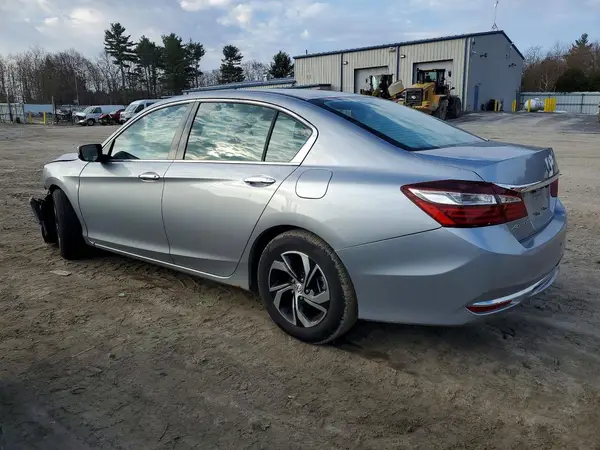 1HGCR2F38HA094121 2017 HONDA ACCORD - Image 2