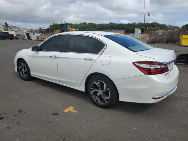 1HGCR2F38HA095303 2017 HONDA ACCORD - Image 2