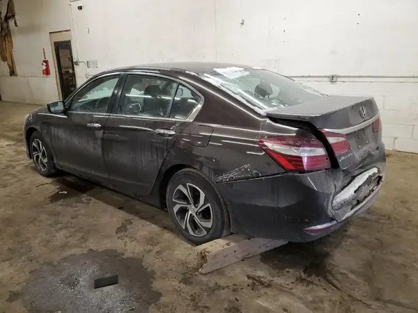 1HGCR2F38HA100306 2017 HONDA ACCORD - Image 2