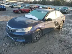 1HGCR2F38HA113363 2017 HONDA ACCORD