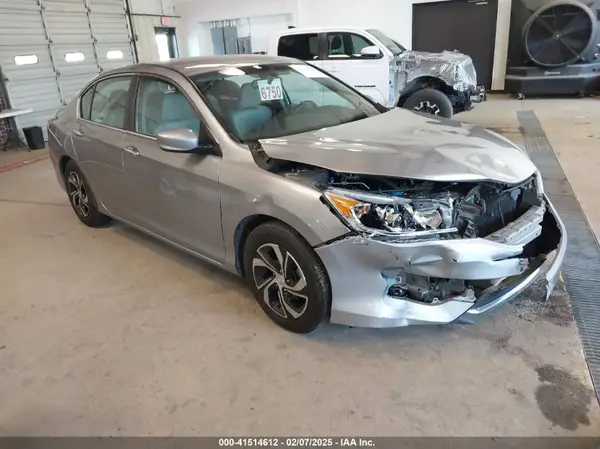 1HGCR2F38HA115016 2017 HONDA ACCORD - Image 1