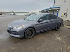 1HGCR2F38HA122953 2017 HONDA ACCORD