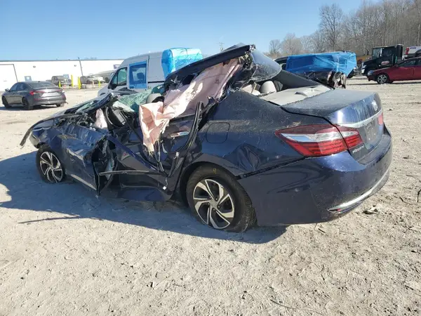 1HGCR2F38HA124296 2017 HONDA ACCORD - Image 2
