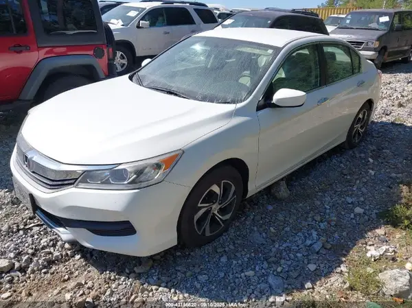 1HGCR2F38HA125951 2017 HONDA ACCORD - Image 2
