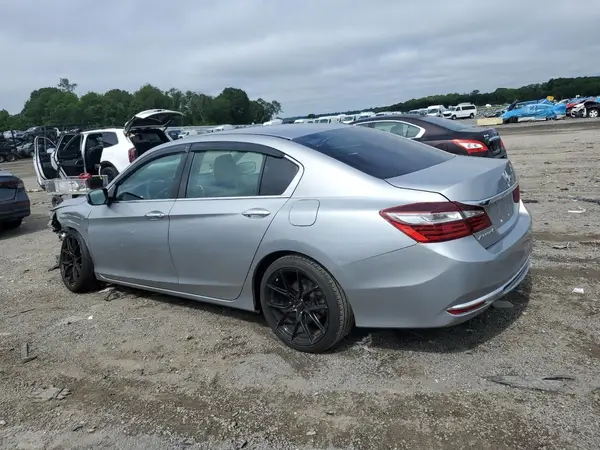 1HGCR2F38HA133077 2017 HONDA ACCORD - Image 2