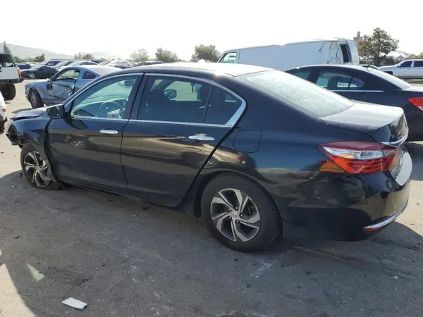 1HGCR2F38HA135816 2017 HONDA ACCORD - Image 2