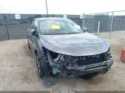 1HGCR2F38HA136772 2017 HONDA ACCORD