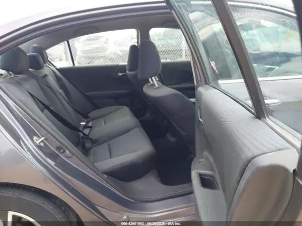 1HGCR2F38HA136772 2017 HONDA ACCORD - Image 8