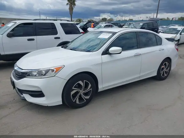 1HGCR2F38HA142720 2017 HONDA ACCORD - Image 2