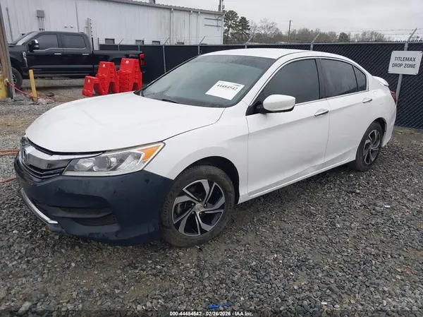 1HGCR2F38HA145374 2017 HONDA ACCORD - Image 2
