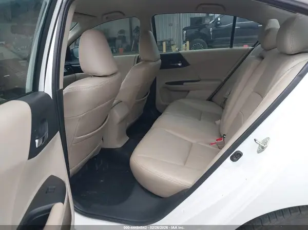 1HGCR2F38HA145374 2017 HONDA ACCORD - Image 8
