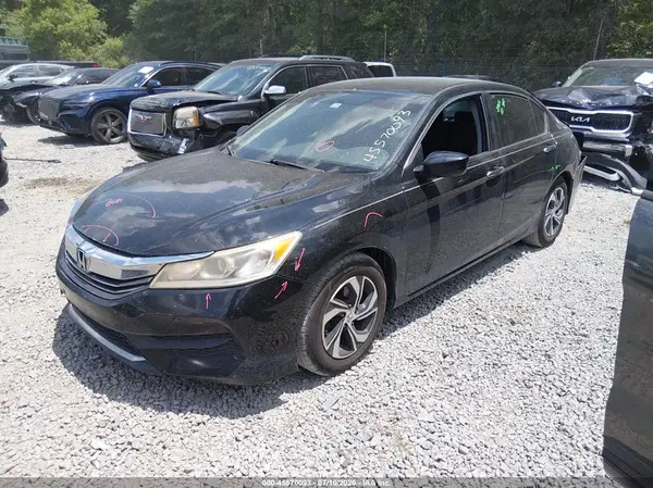 1HGCR2F38HA165186 2017 HONDA ACCORD - Image 2