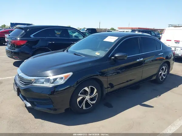 1HGCR2F38HA172770 2017 HONDA ACCORD - Image 2
