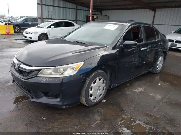 1HGCR2F38HA179315 2017 HONDA ACCORD - Image 2