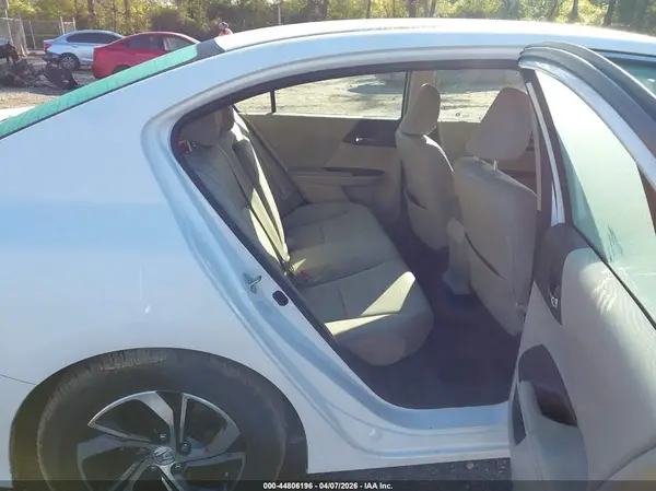 1HGCR2F38HA198222 2017 HONDA ACCORD - Image 8
