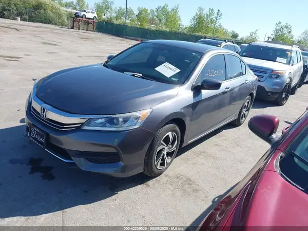 1HGCR2F38HA207596 2017 HONDA ACCORD - Image 2