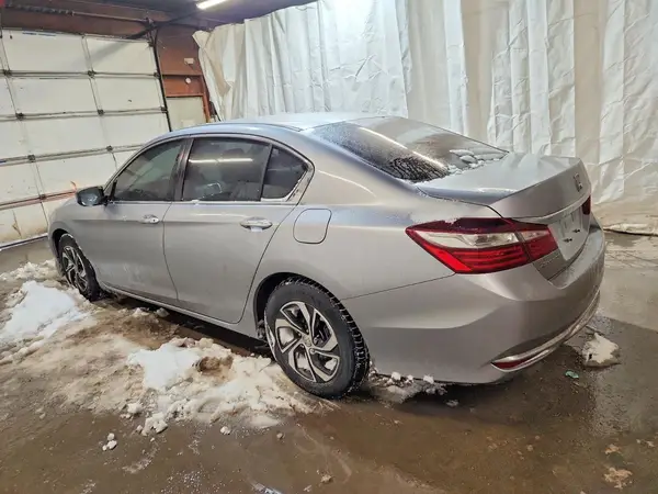 1HGCR2F38HA212054 2017 HONDA ACCORD - Image 2
