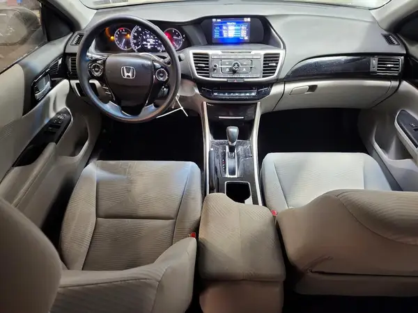 1HGCR2F38HA212054 2017 HONDA ACCORD - Image 8