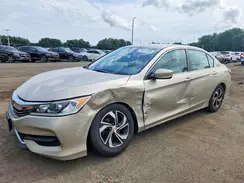 1HGCR2F38HA212619 2017 HONDA ACCORD