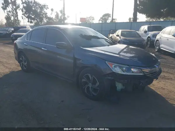 1HGCR2F38HA220297 2017 HONDA ACCORD - Image 1