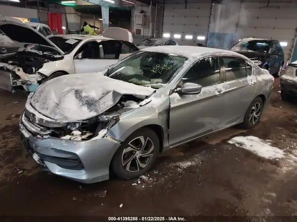 1HGCR2F38HA232630 2017 HONDA ACCORD - Image 2