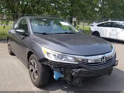 1HGCR2F38HA233504 2017 HONDA ACCORD