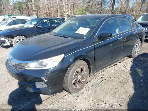 1HGCR2F38HA234023 2017 HONDA ACCORD - Image 2